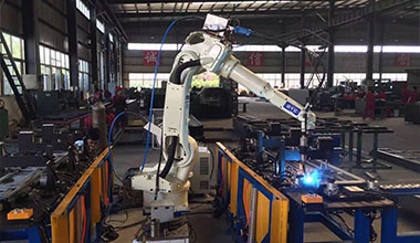 OTC機器人單機雙工位