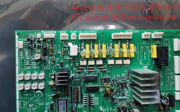C0177P00  電路板